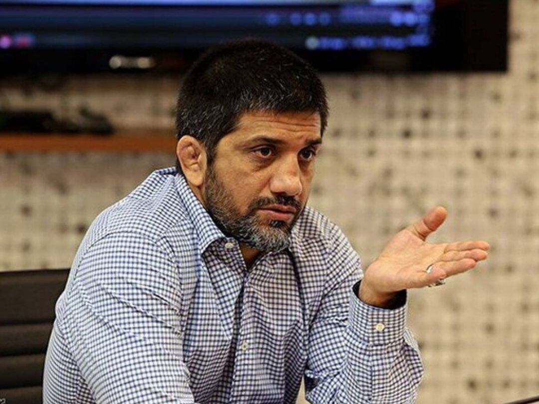 نوکر همه مردم هستم و محکم ادامه می‌دهیم