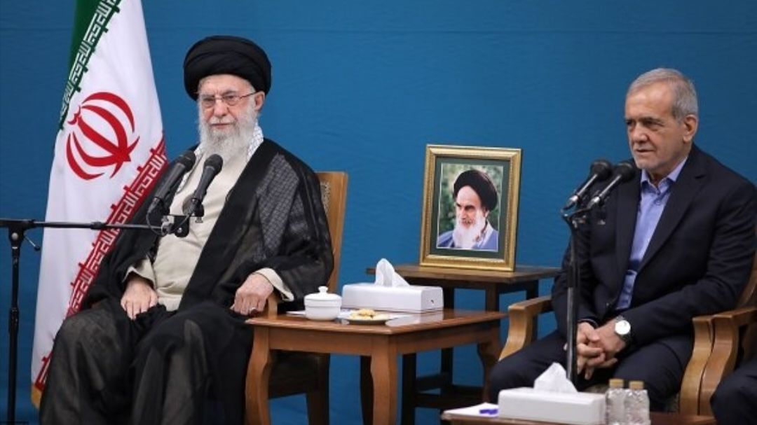 دیدار رئیس‌جمهور با رهبر انقلاب پیش از سفر به نیویورک