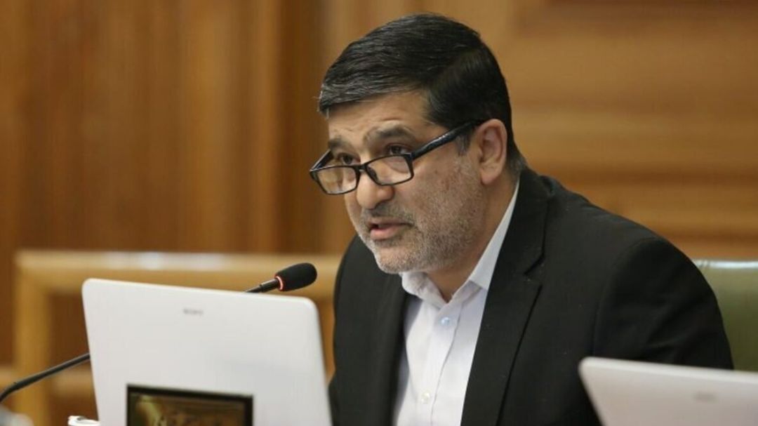 زاکانی وعده های بزرگ می دهد اما توان اجرای آنها را ندارد/ شهردار شدن او سیاسی بود نه مبتنی بر صلاحیت و کارآمدی