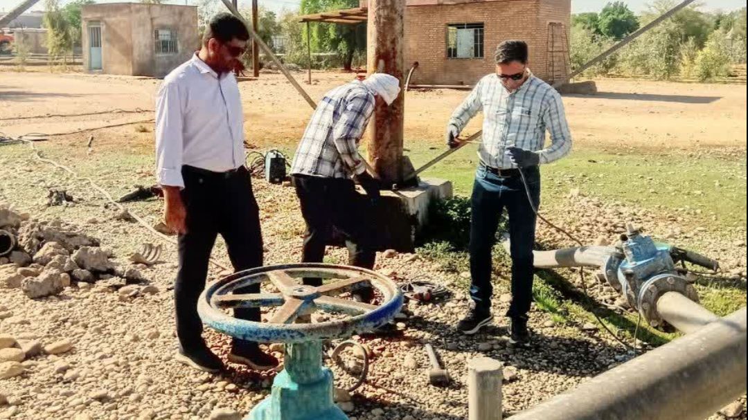 آغاز عملیات بازسازی مخزن هوایی آب روستای شیرین آب