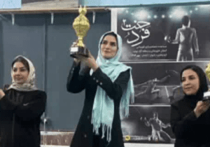 طلای جام فردخت در دستان بانوان شمشیرباز دزفول