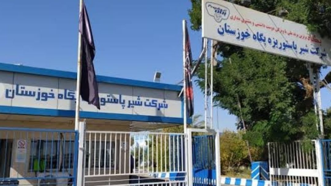 آتش‌سوزی در کارخانه پگاه خوزستان مهار شد