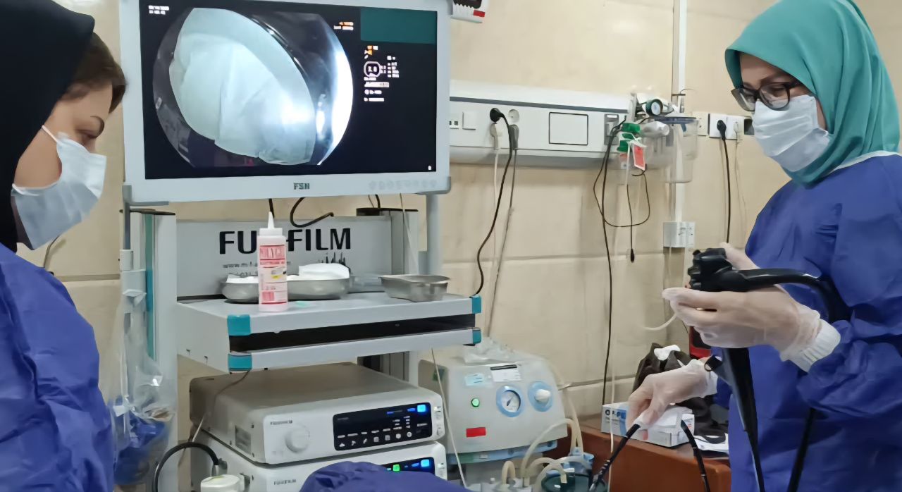 انجام ۵۵ آندوسکپی و کولونوسکپی رایگان برای بیماران نیازمند در دزفول 