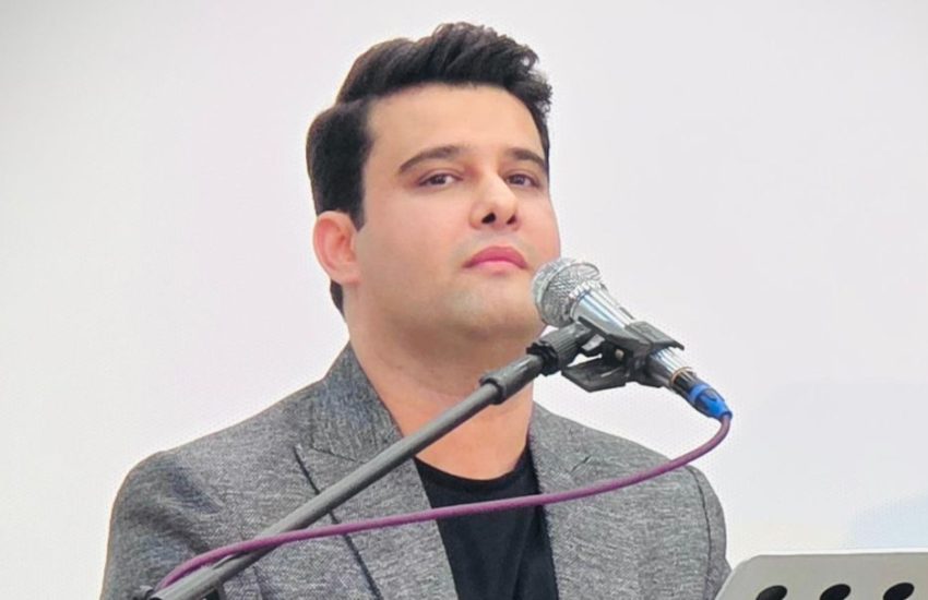 کنسرت خیریه صادق روغنی هنرمند دزفولی برگزار شد