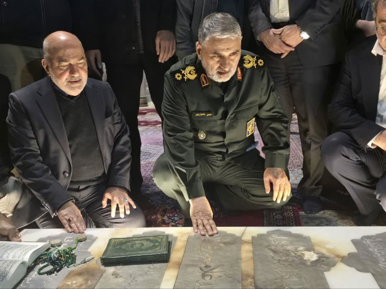 حرم سبزقبا (ع) با اتحاد و همراهی مردم و مسوولان بازسازی خواهد شد