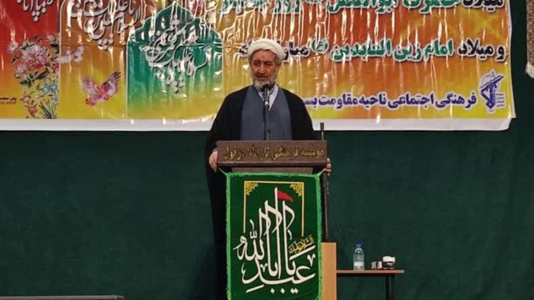 افرادی که ارز را به دولت نمی‌دهند باید محاکمه علنی شوند