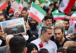 حضور بیش از یکصد هزار نفری مردم دزفول در راهپیمایی ۲۲ بهمن ۱۴۰۴