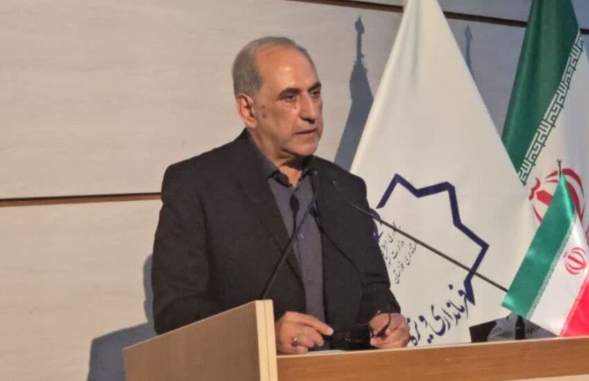 ارزیابی عملکرد ۶ ماهه و یکساله ادارات شهرستان را در دستور کار قرار خواهم داد