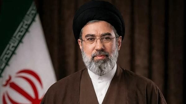 اولین پیام آیت الله سید مجتبی خامنه ای رهبر جدید انقلاب