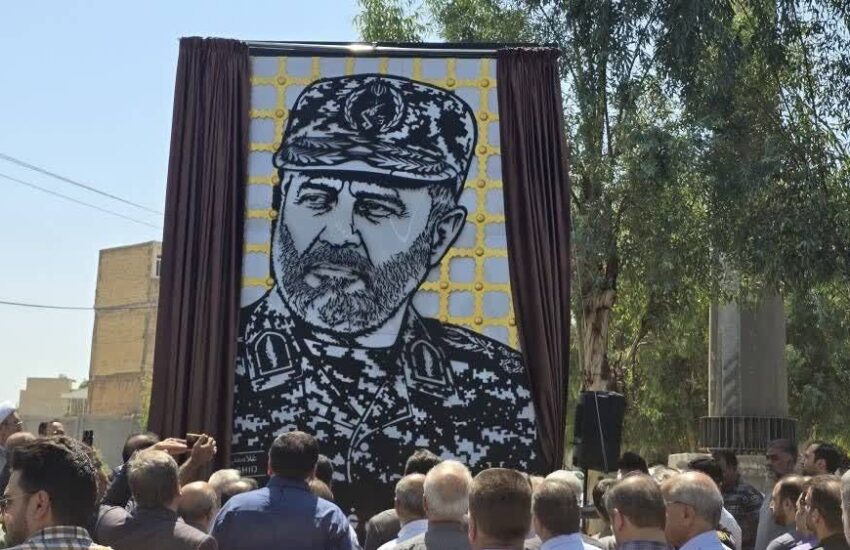 رونمایی از تندیس سپهبد شهید غلامعلی رشید توسط شهرداری دزفول 