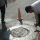 انجام ۲۵۰ مورد عملیات هم‌سطح‌سازی منهول‌های فاضلاب در دزفول طی ۶ ماه اخیر