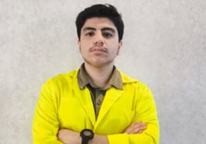 سپهر پاکنام رتبه نخست کشور در آزمون سراسری کاردانی سال ۱۴۰۵ را کسب کرد
