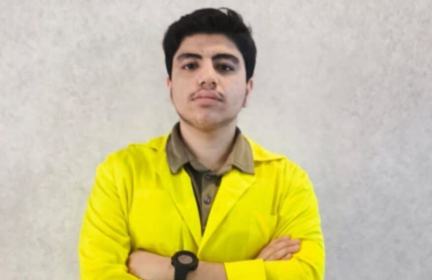 سپهر پاکنام رتبه نخست کشور در آزمون سراسری کاردانی سال ۱۴۰۵ را کسب کرد